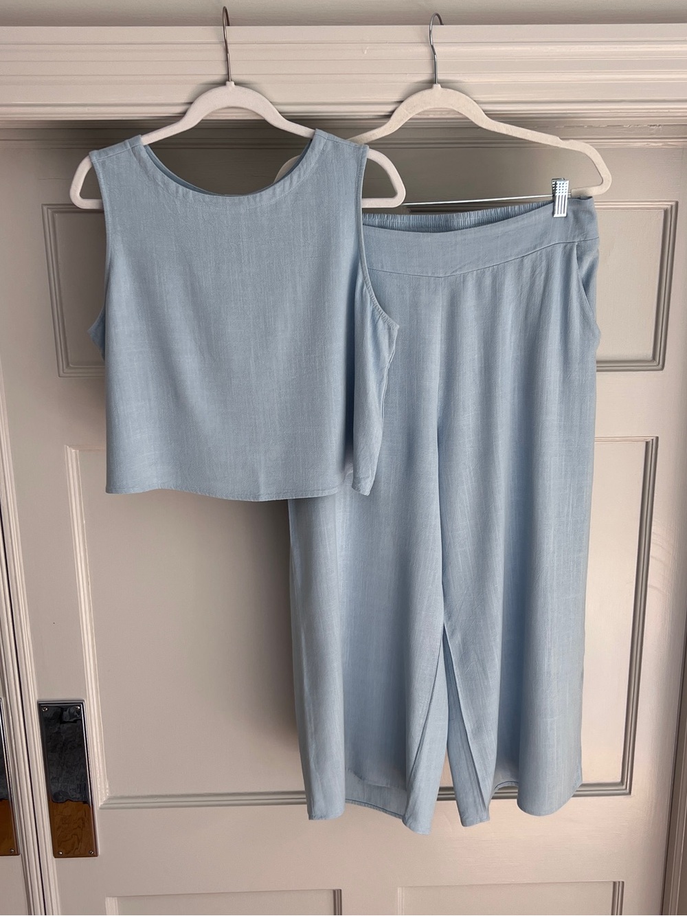 Light Blue Linen Blend Wide-Leg Pants with Matching Sleeveless Top